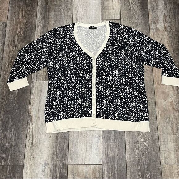 Nue Options Women’s Long Sleeve Button Down Cardigan Navy Blue and Off White 2X - Picture 6 of 13